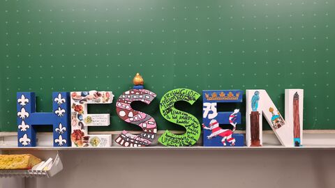 Kleine Hessen-Buchstaben der Georg-August-Zinn-Schule Darmstadt-Wixhausen