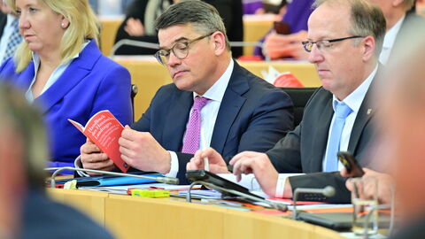 Ministerpräsident Boris Rhein im Landtag